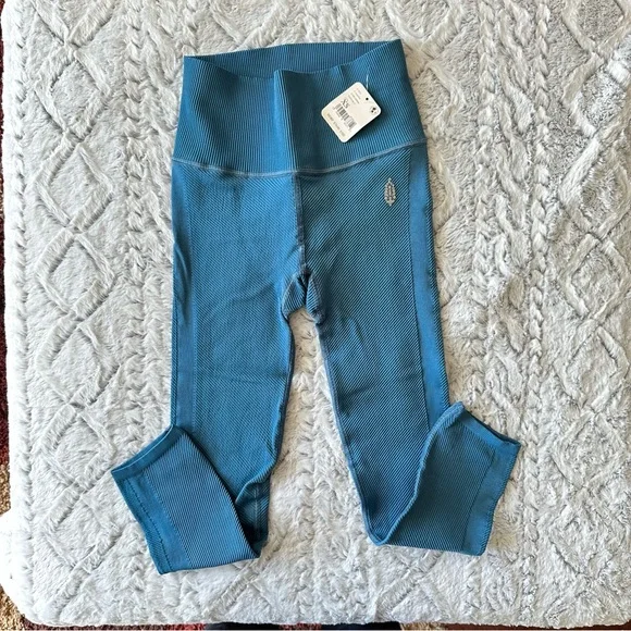 Free People Movement Free Throw Leggings, Coastline, XS - Picture 5 of 10
